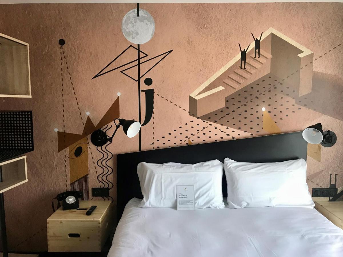Hotel Ibis Styles Dreux Centre Gare Exterior foto